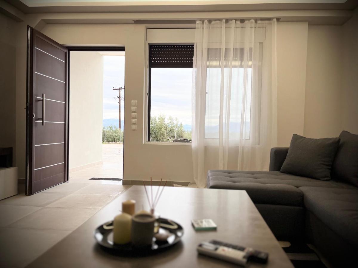 Ενtree Guest House Near Palamidi Castle นาฟปลิโอ ภายนอก รูปภาพ